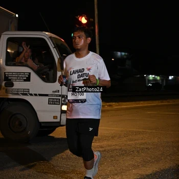 Runner Photo 7680176