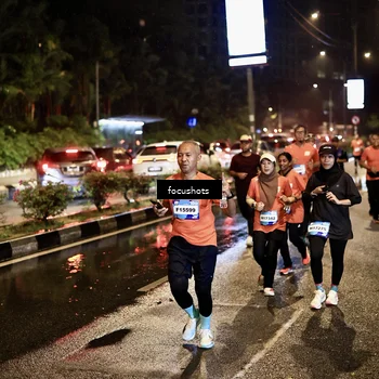 Runner Photo 7680235