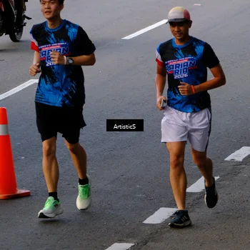Runner Photo 7680282
