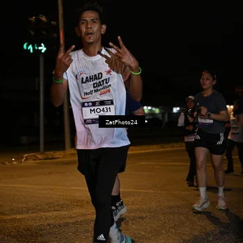 Runner Photo 7680287