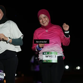 Runner Photo 7680295
