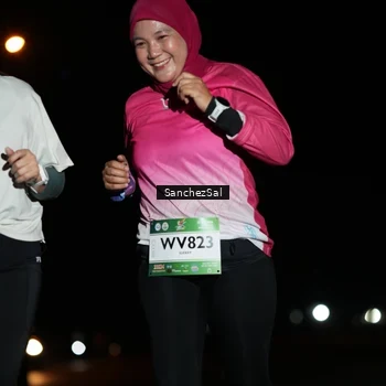 Runner Photo 7680304