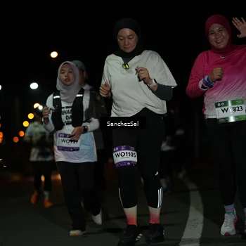 Runner Photo 7680305