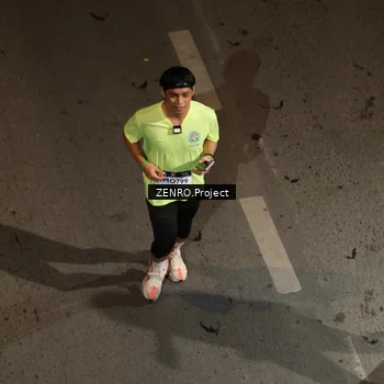 Runner Photo 7680317