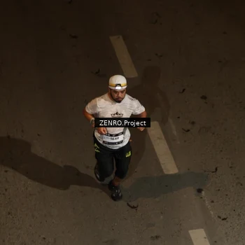Runner Photo 7680324