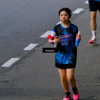Runner Photo 7680358