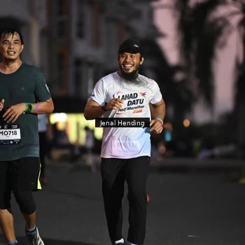 Runner Photo 7680361