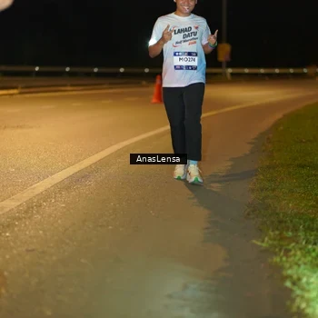 Runner Photo 7680374