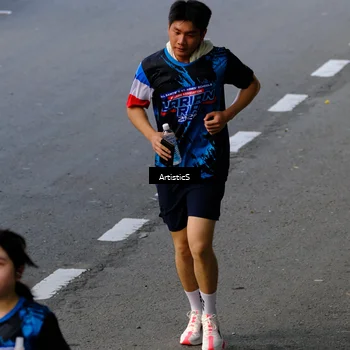 Runner Photo 7680413