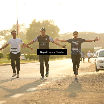 Runner Photo 7680421