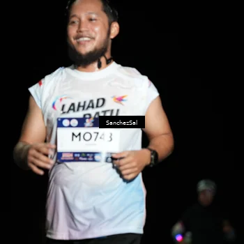 Runner Photo 7680498