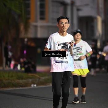 Runner Photo 7680502