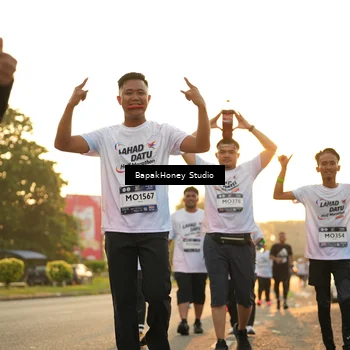 Runner Photo 7680530