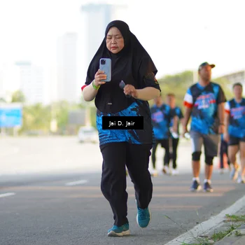 Runner Photo 7680539