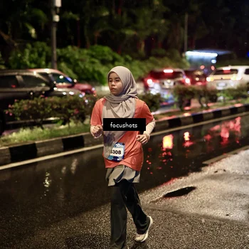 Runner Photo 7680561