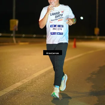 Runner Photo 7680590