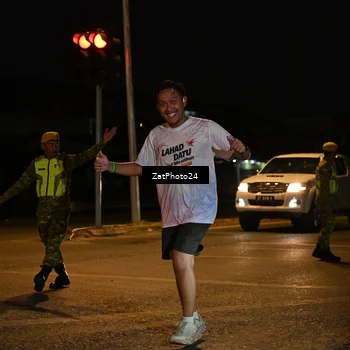 Runner Photo 7680594