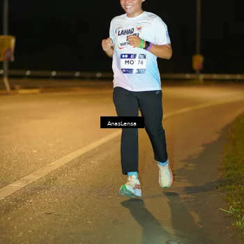 Runner Photo 7680595