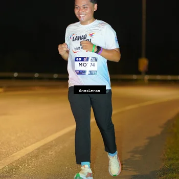 Runner Photo 7680603
