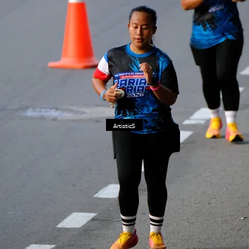 Runner Photo 7680605