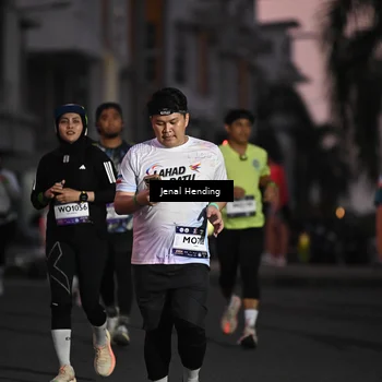 Runner Photo 7680642