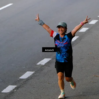 Runner Photo 7680643
