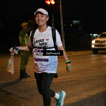 Runner Photo 7680644
