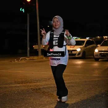 Runner Photo 7680673