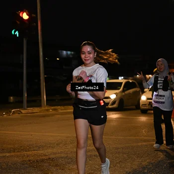 Runner Photo 7680699