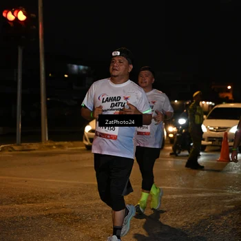 Runner Photo 7680752