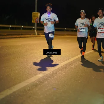 Runner Photo 7680753