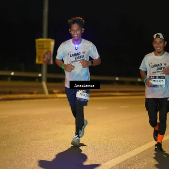 Runner Photo 7680767