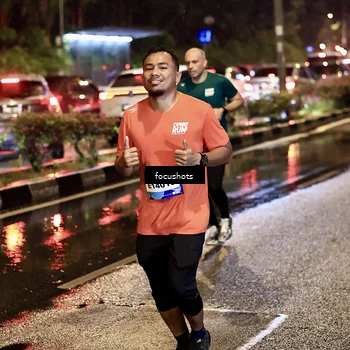 Runner Photo 7680772