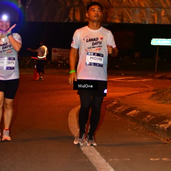 Runner Photo 7680776