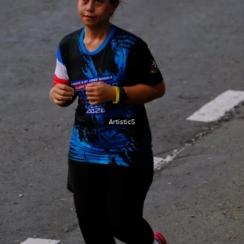 Runner Photo 7680795