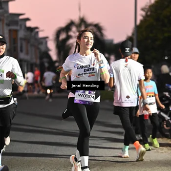 Runner Photo 7680805