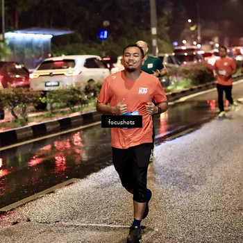 Runner Photo 7680809