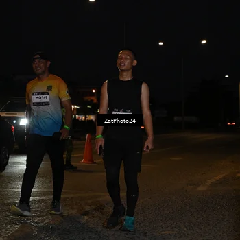Runner Photo 7680813