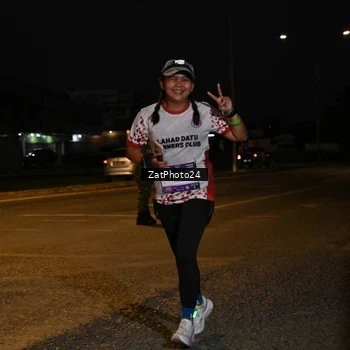 Runner Photo 7680834