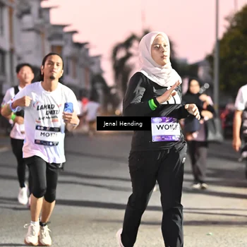 Runner Photo 7680837