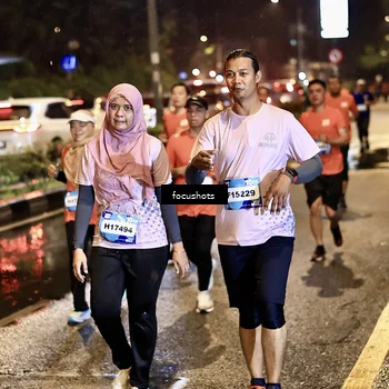 Runner Photo 7680843