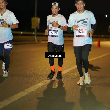 Runner Photo 7680867
