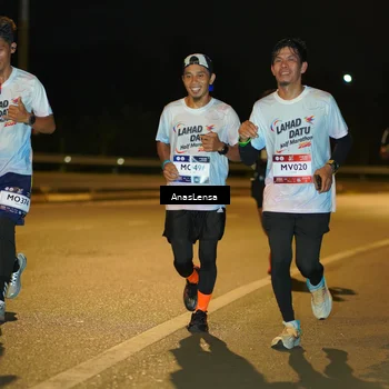 Runner Photo 7680873