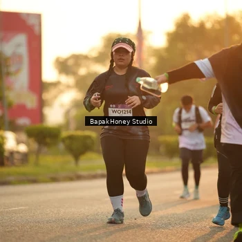Runner Photo 7680893