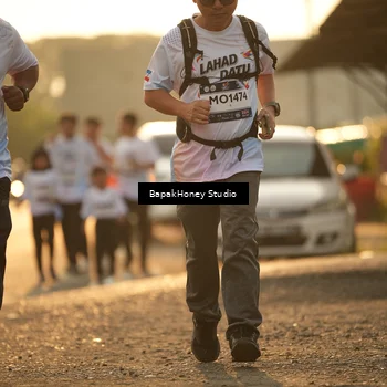 Runner Photo 7680928