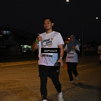 Runner Photo 7680940