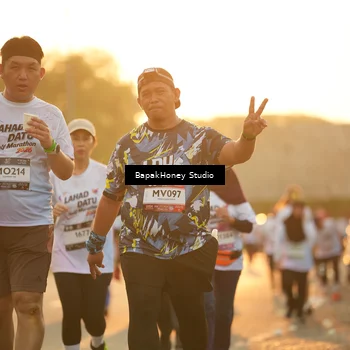 Runner Photo 7680958