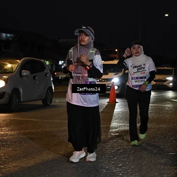 Runner Photo 7680965