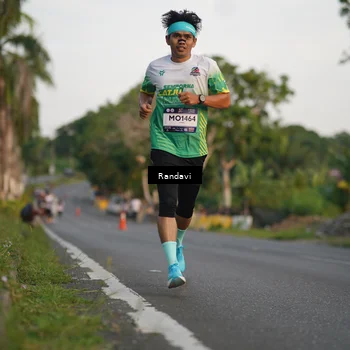 Runner Photo 7680975