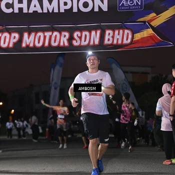 Runner Photo 7680988